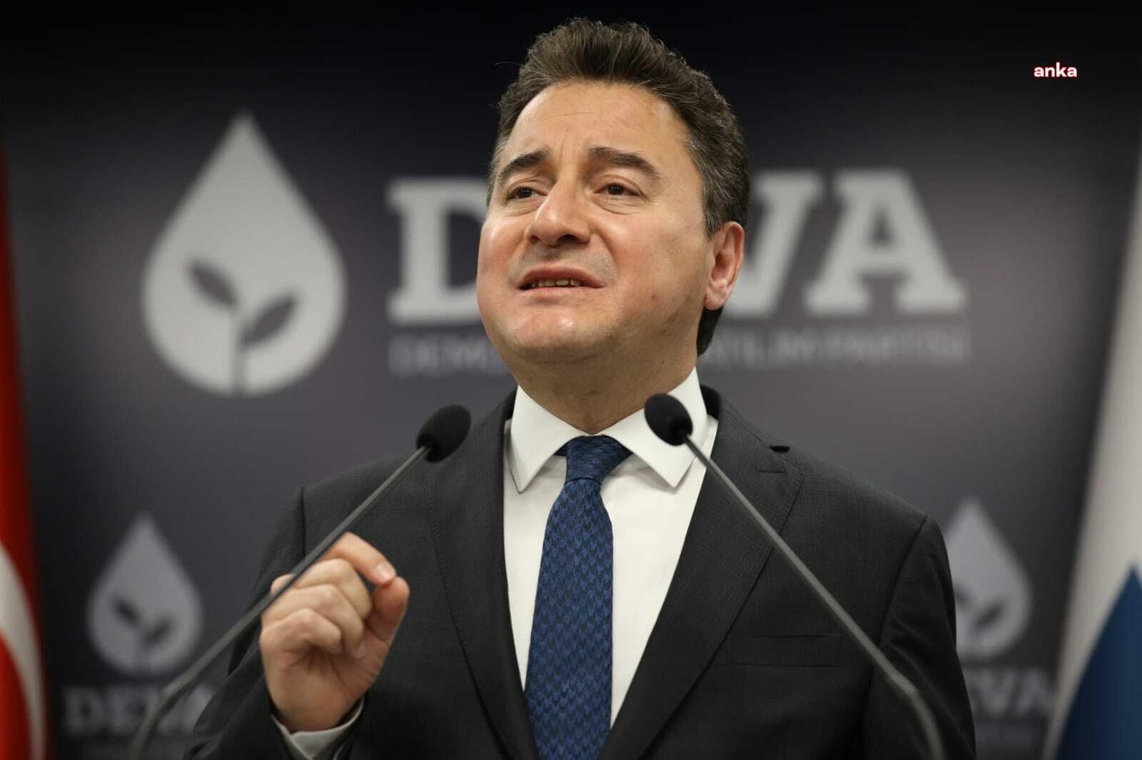 Ali Babacan'dan, Gelecek Partisi'nin fesih kararına ilişkin a&ccedil;ıklama: &Ouml;zg&uuml;rl&uuml;kler konusunda takdirle anılacak bir m&uuml;cadele ortaya koymuştur