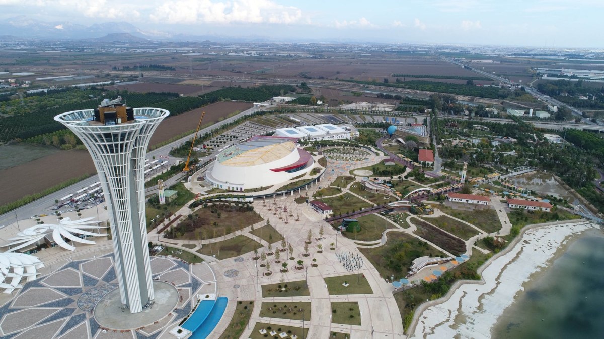 Antalya'daki 3 dev zirvede uzay, iklim ve toprak konuşulacak