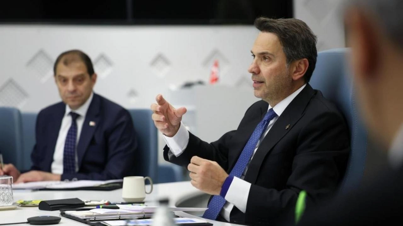 Bakan Bayraktar, Azerbaycan Enerji Bakanı Şahbazov ile elektrik iş birliğini g&ouml;r&uuml;şt&uuml;