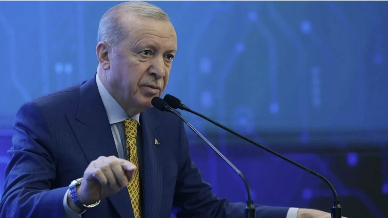 Cumhurbaşkanı Erdoğan: İşgalci Siyonist zihniyetin maskesini indirmekte kararlıyız