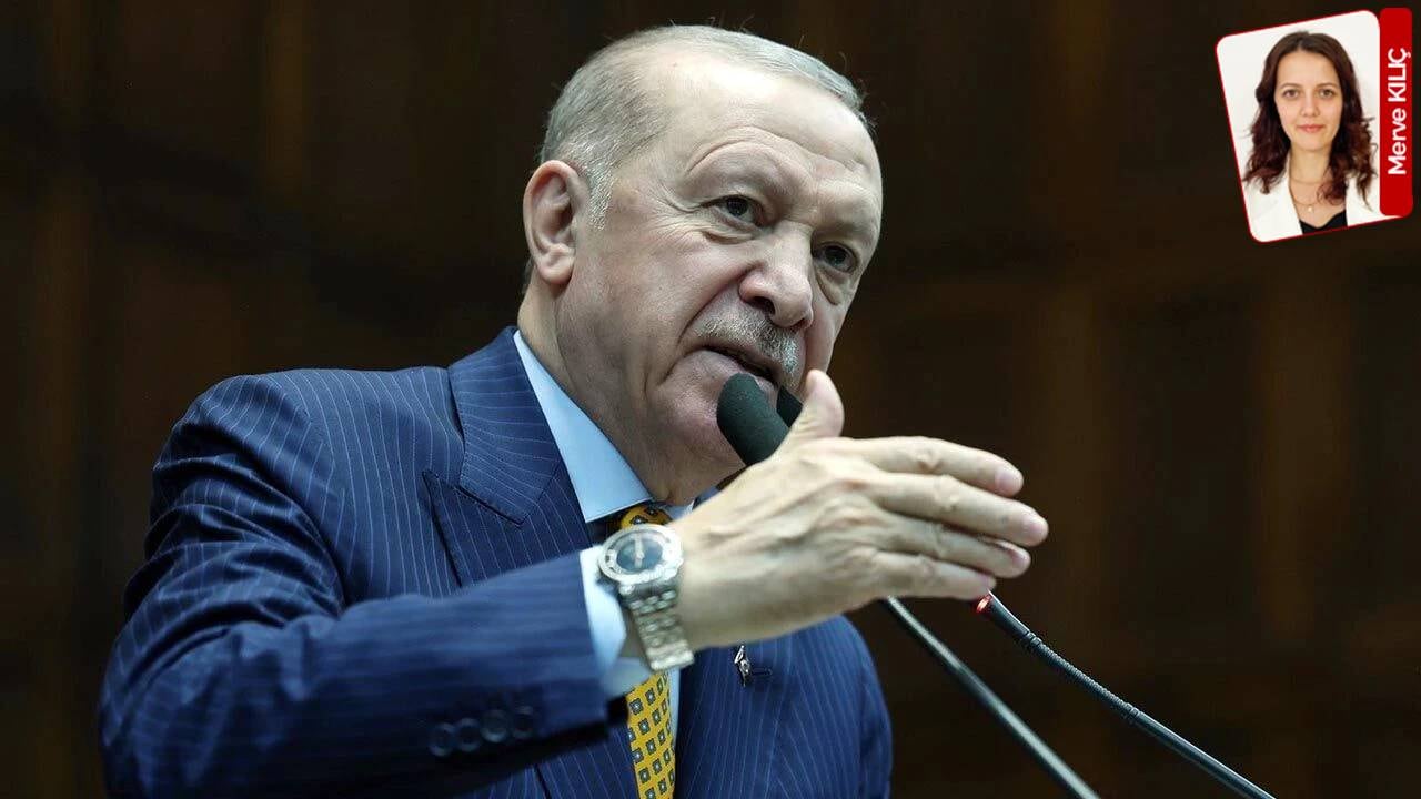 Cumhurbaşkanı Erdoğan&rsquo;ın &ouml;n&uuml;ndeki iki dosya: Yeni anayasa ve sistem revizyonu