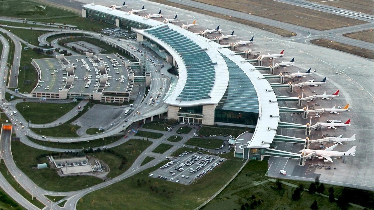 Esenboğa Havalimanı'nda u&ccedil;uşlara ge&ccedil;ici kısıtlama