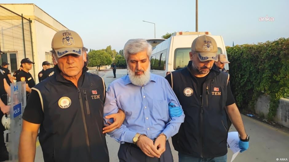 Furkan Vakfı kurucusu Alparslan Kuytul ile eşi tutuklandı