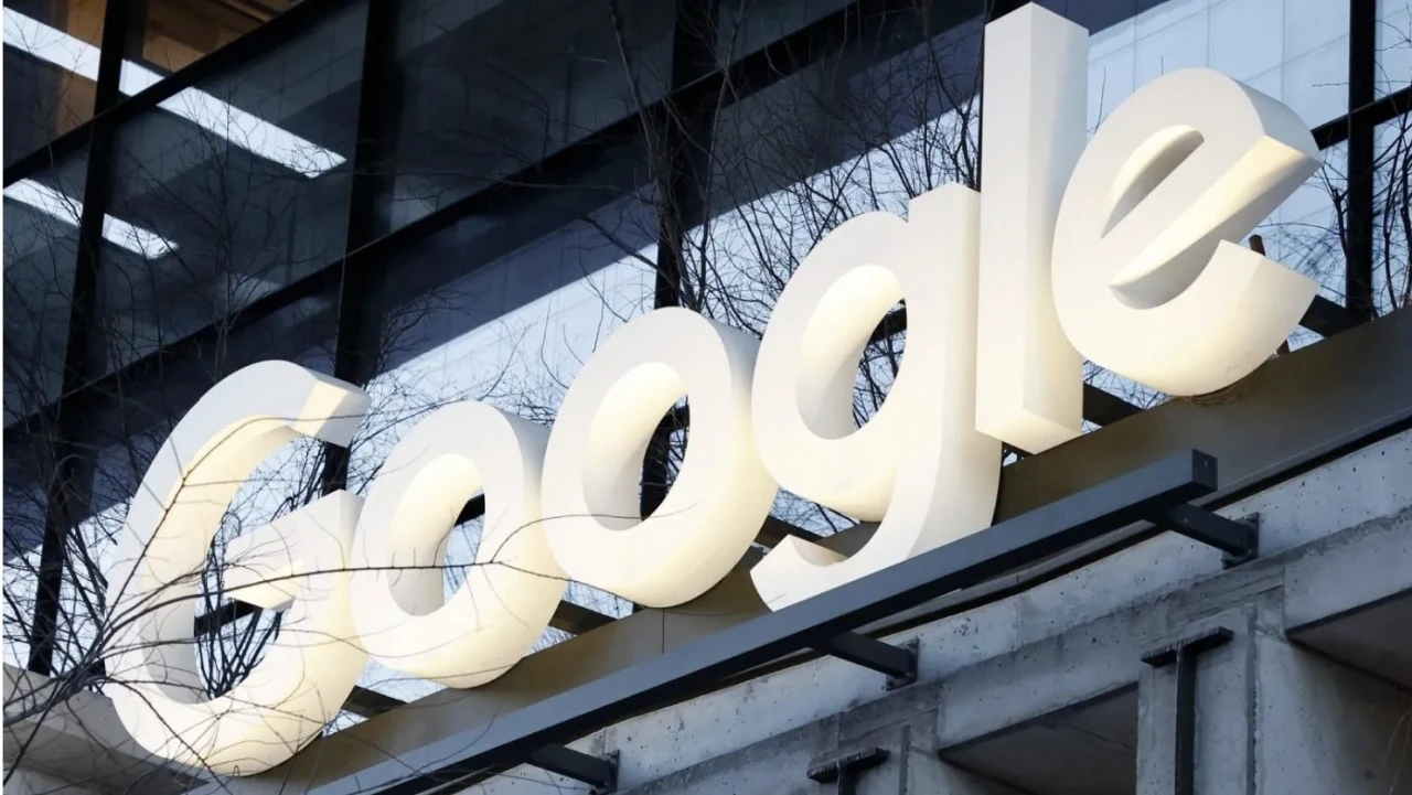 Google ilk kez a&ccedil;ıkladı: Gemini &uuml;&ccedil; şirkete sızdı; şifreyi doğru tahmin edip kimlik bilgilerini kullandı!