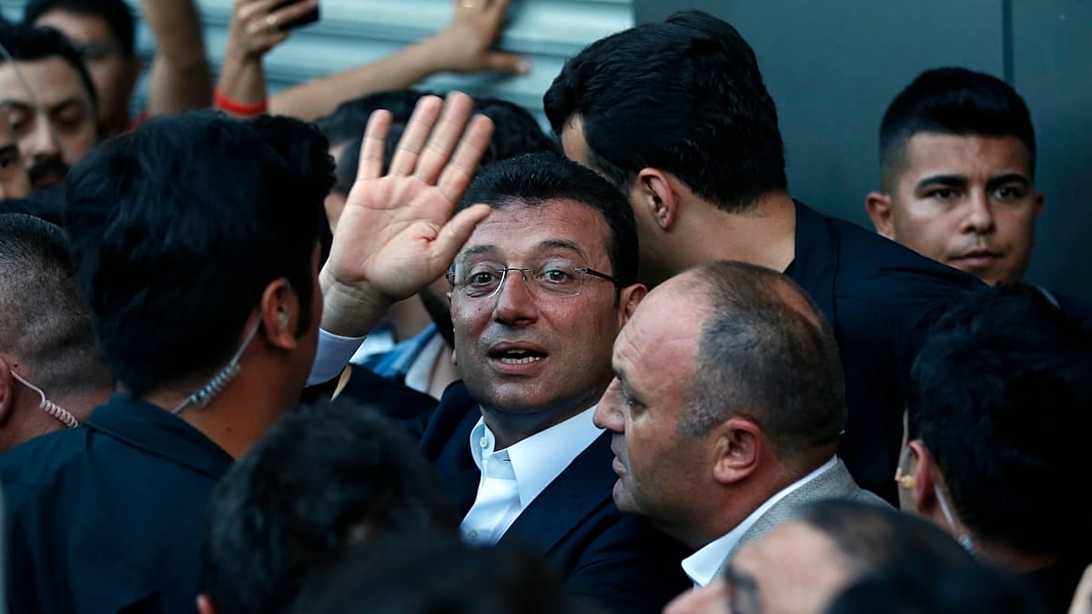 İBB davasında 2 kişi i&ccedil;in tahliye kararı