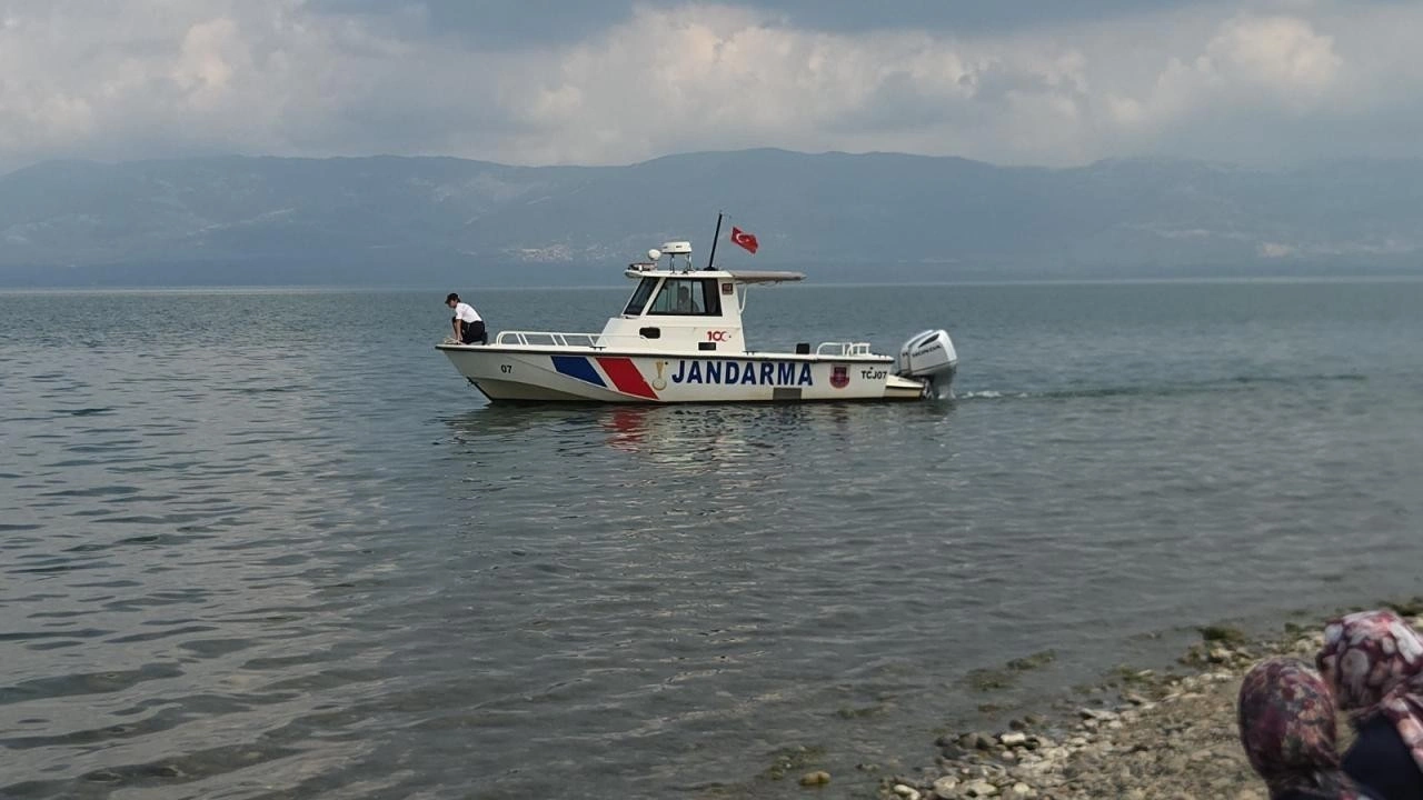 İznik G&ouml;l&uuml;'nde kaybolan 2 kişiden acı haber