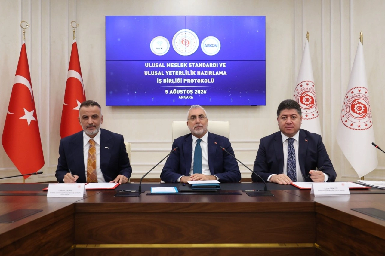 MYK ve ASKON&rsquo;dan tekstilde yeşil d&ouml;n&uuml;ş&uuml;m i&ccedil;in iş birliği protokol&uuml;