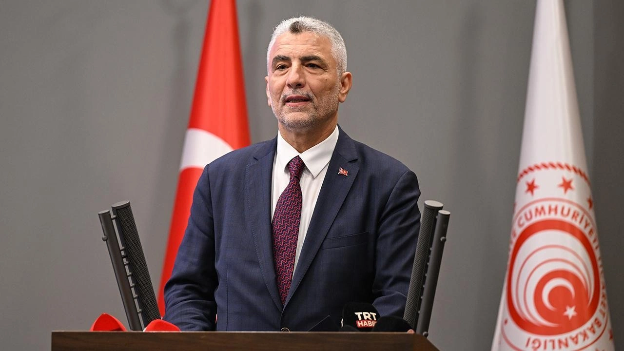 Ticaret Bakanı Bolat, Lahey'de Hollandalı mevkidaşıyla bir araya geldi