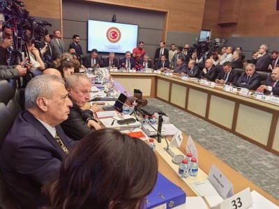 &ldquo;&Ccedil;er&ccedil;eve yasa&rdquo; teklifi Adalet Komisyonu&rsquo;nda g&ouml;r&uuml;ş&uuml;l&uuml;yor