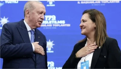 AK Parti&rsquo;ye ge&ccedil;en Burcu K&ouml;ksal Atat&uuml;rk'&uuml;n fotoğrafını kaldırdı!
