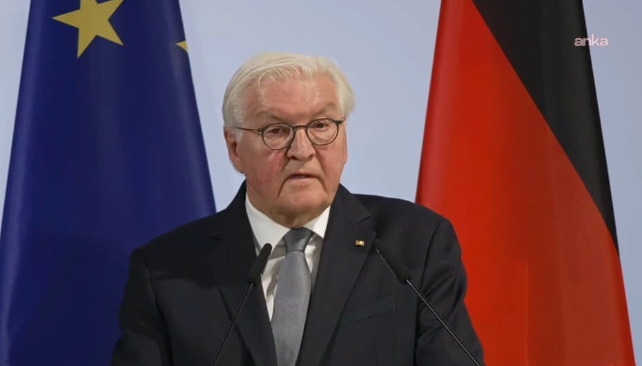 Almanya Birliği G&uuml;n&uuml;&rsquo;nde Cumhurbaşkanı Steinmeier&rsquo;den demokrasi uyarısı