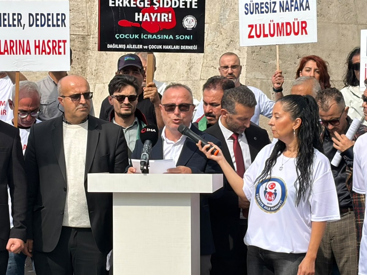 Ankara'da 's&uuml;resiz nafaka' protestosu