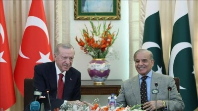 Arabuluculuk hamlesinden sonra ilk kez: T&uuml;rkiye ve Pakistan dev zirvede buluşacak