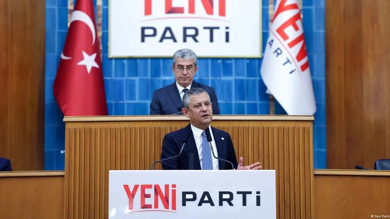 Avrupa T&uuml;rkiye Sosyal Demokrat Hareketi&rsquo;nden yurt dışındaki T&uuml;rklere YENİ Parti&rsquo;ye &uuml;yelik &ccedil;ağrısı