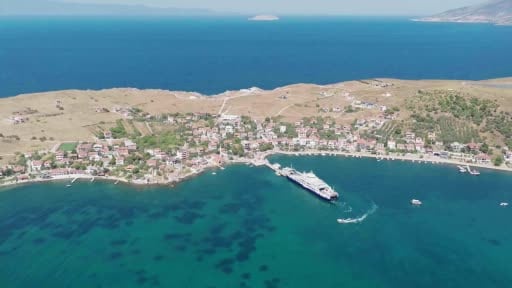 Bakan G&ouml;ktaş, KALBEN &Ccedil;ocuk K&ouml;y&uuml;&rsquo;n&uuml; ziyaret etti