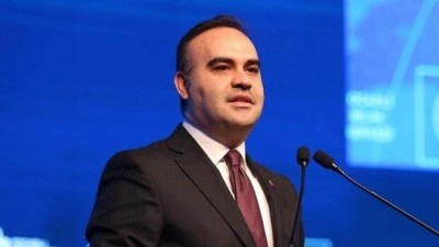 Bakan Kacır, 7 &uuml;lkenin b&uuml;y&uuml;kel&ccedil;ilerini ağırladı: Yatırım ve teknoloji konuları masada!
