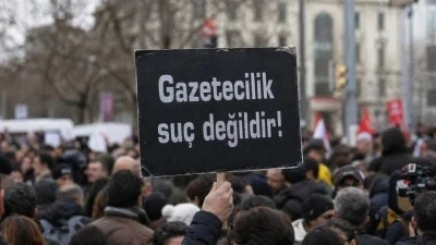 BASIN MESLEK &Ouml;RG&Uuml;TLERİNDEN İZMİR CEMİYETİ'NE DESTEK