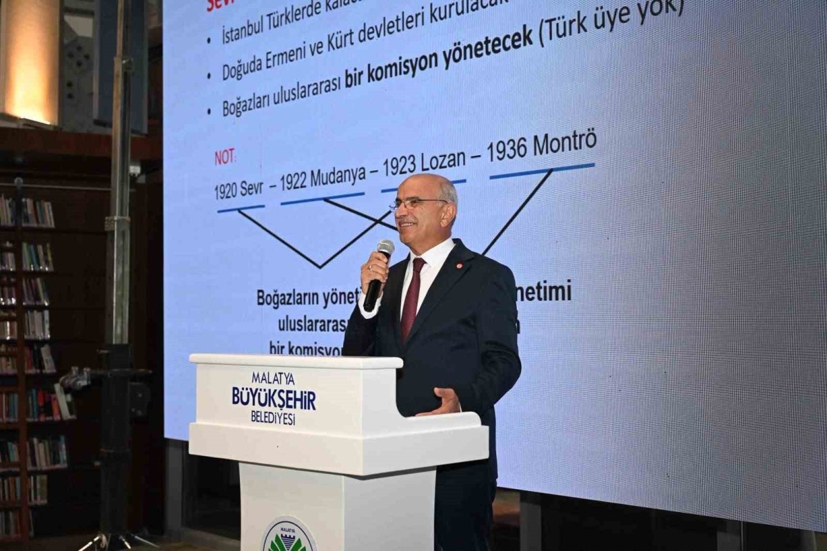 Başkan Er: "Gen&ccedil;lerimizin geleceğini inşa ediyoruz"