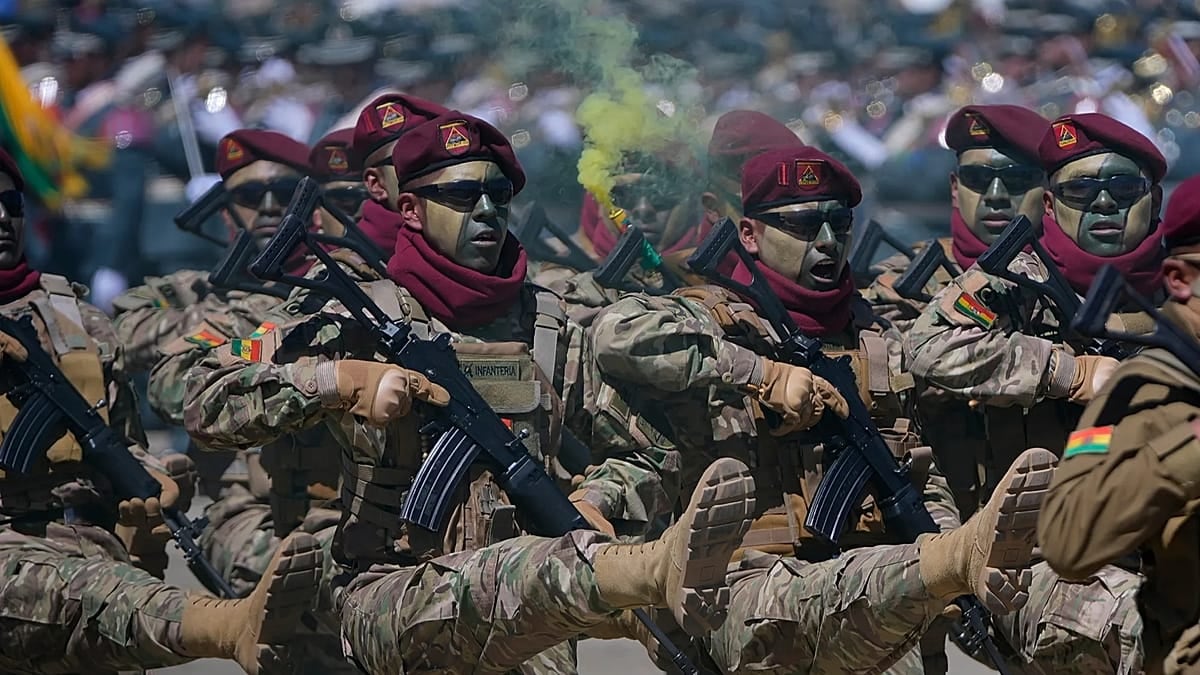 Bolivya'daki askeri &uuml;ste iki patlama: En az 2 &ouml;l&uuml;, 81 yaralı
