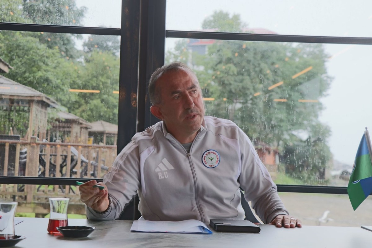 &Ccedil;aykur Rizespor Teknik Direkt&ouml;r&uuml; U&ccedil;ar: Futbolun kendisi temiz, g&uuml;zel bir oyun. Bırakalım temiz ve g&uuml;zel kalsın