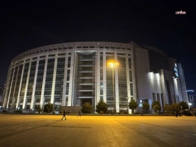 Cem K&uuml;&ccedil;&uuml;k tutuklandı