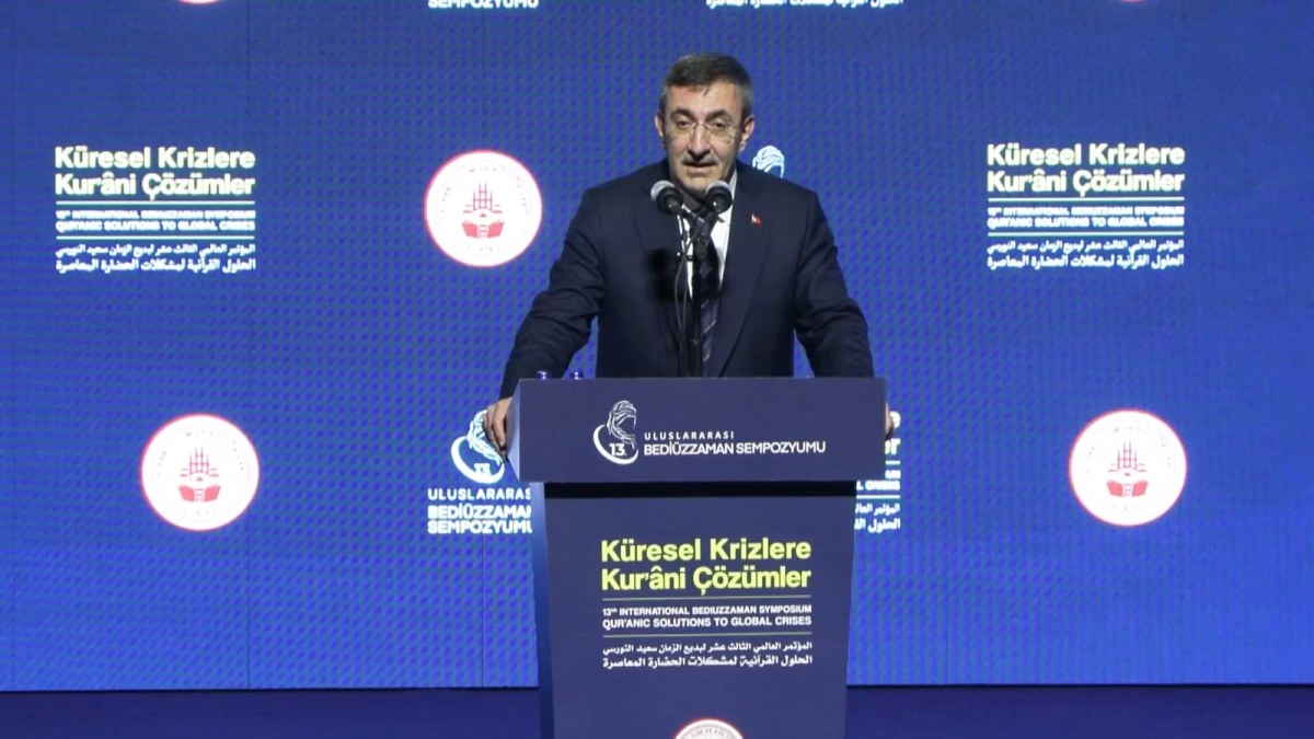 Cevdet Yılmaz: Ter&ouml;r&uuml; kalıcı bir şekilde &uuml;lkemizin g&uuml;ndeminden &ccedil;ıkarmak istiyoruz