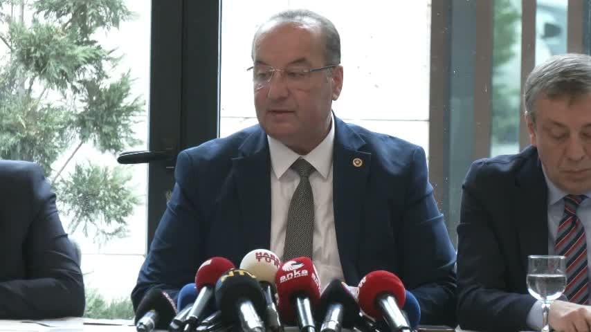 CHP'li Akay'dan, Sayan ailesi ve Finlandiya bağlantısına ilişkin fon iddiası: "&Ouml;n incelememizde şaibeli hareketler g&ouml;rd&uuml;k"
