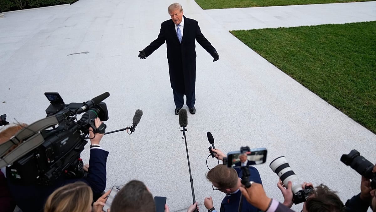 CNN, Politico ve MS NOW i&ccedil;in Beyaz Saray'a yeniden erişim kararı