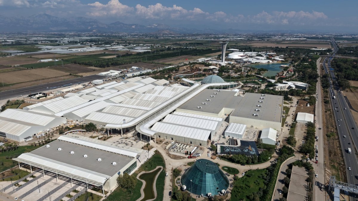 COP31 i&ccedil;in Antalya'da dev hazırlık; 100 bin konuk, 30 bin g&ouml;revli