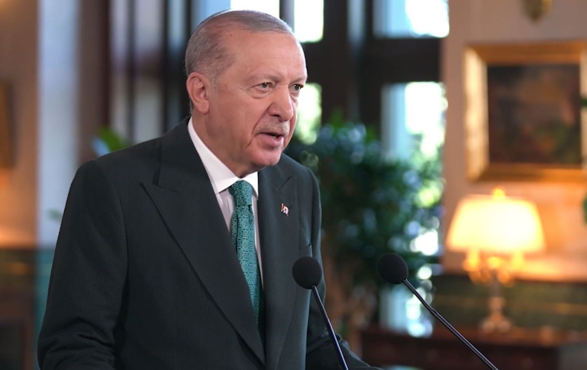 Cumhurbaşkanı Erdoğan: İmam hatipler başarı &ccedil;ıtasını s&uuml;rekli daha y&uuml;kseğe taşıyor