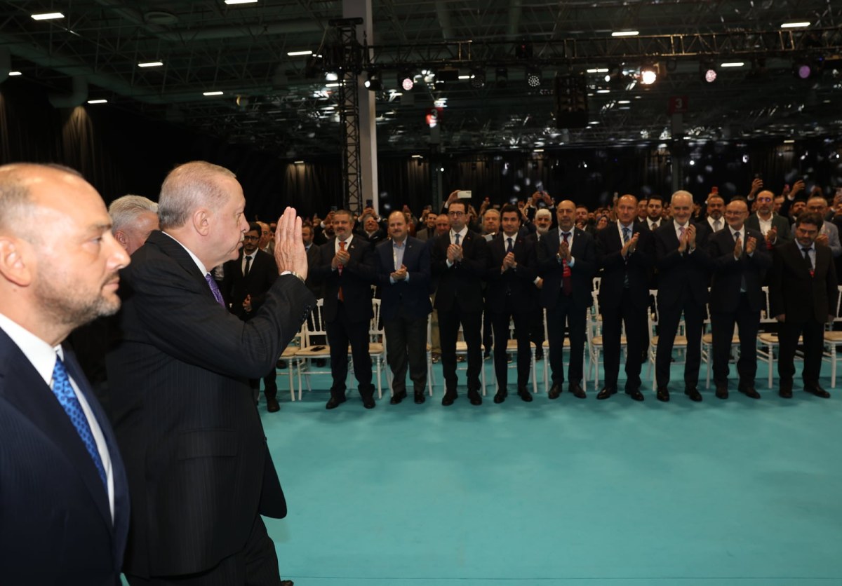 Cumhurbaşkanı Erdoğan: Savaş su&ccedil;lularının yeri Birleşmiş Milletler k&uuml;rs&uuml;s&uuml; değil, mahkeme salonlarıdır / G&ouml;r&uuml;nt&uuml; eklendi
