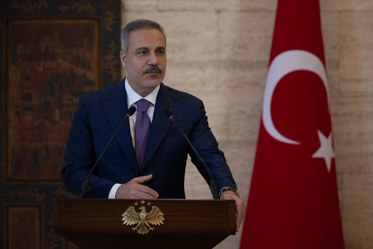 Dışişleri Bakanı Fidan: İsrail saldırıları ile Suriye'yi istikrarsızlaştırmak istiyor