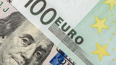 Dolar ve Euro ka&ccedil; TL oldu? İşte g&uuml;n&uuml;n ilk fiyatları