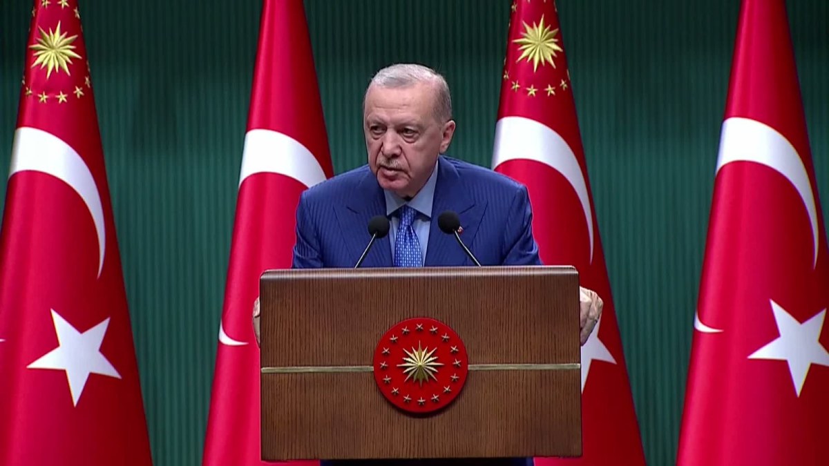 Erdoğan'dan fon krizi a&ccedil;ıklaması: Gerekli adımların s&uuml;ratle atılmasını temin ediyoruz