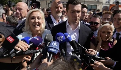 Fransa'da 2027 yarışı: Le Pen kampanyasını başlattı, g&ouml;zler Bardella ile gerilimde