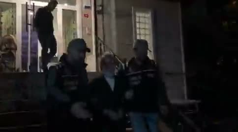 Gazeteci Ali Tarak&ccedil;ı g&ouml;zaltına alındı
