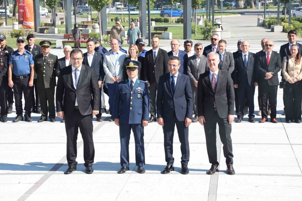 İneg&ouml;l&rsquo;&uuml;n kurtuluşunun 104. yılı gurur ve coşkuyla kutlanıyor