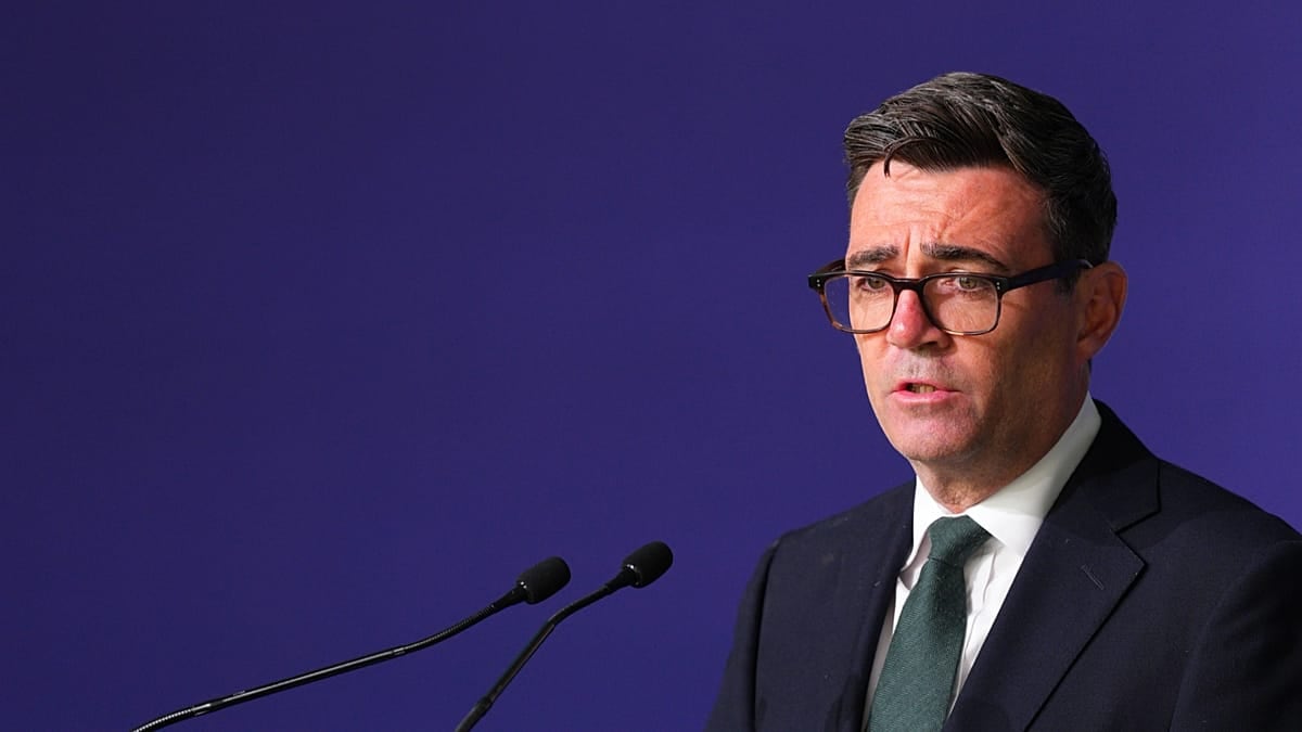 İngiltere Başbakanı Burnham&rsquo;ın ilk yurt dışı ziyareti Ukrayna&rsquo;ya