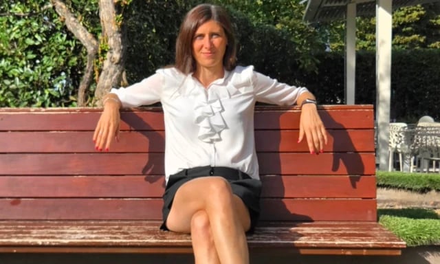 İtalyan kadın siyaset&ccedil;iler neden mini etekli fotoğraf paylaşıyor?