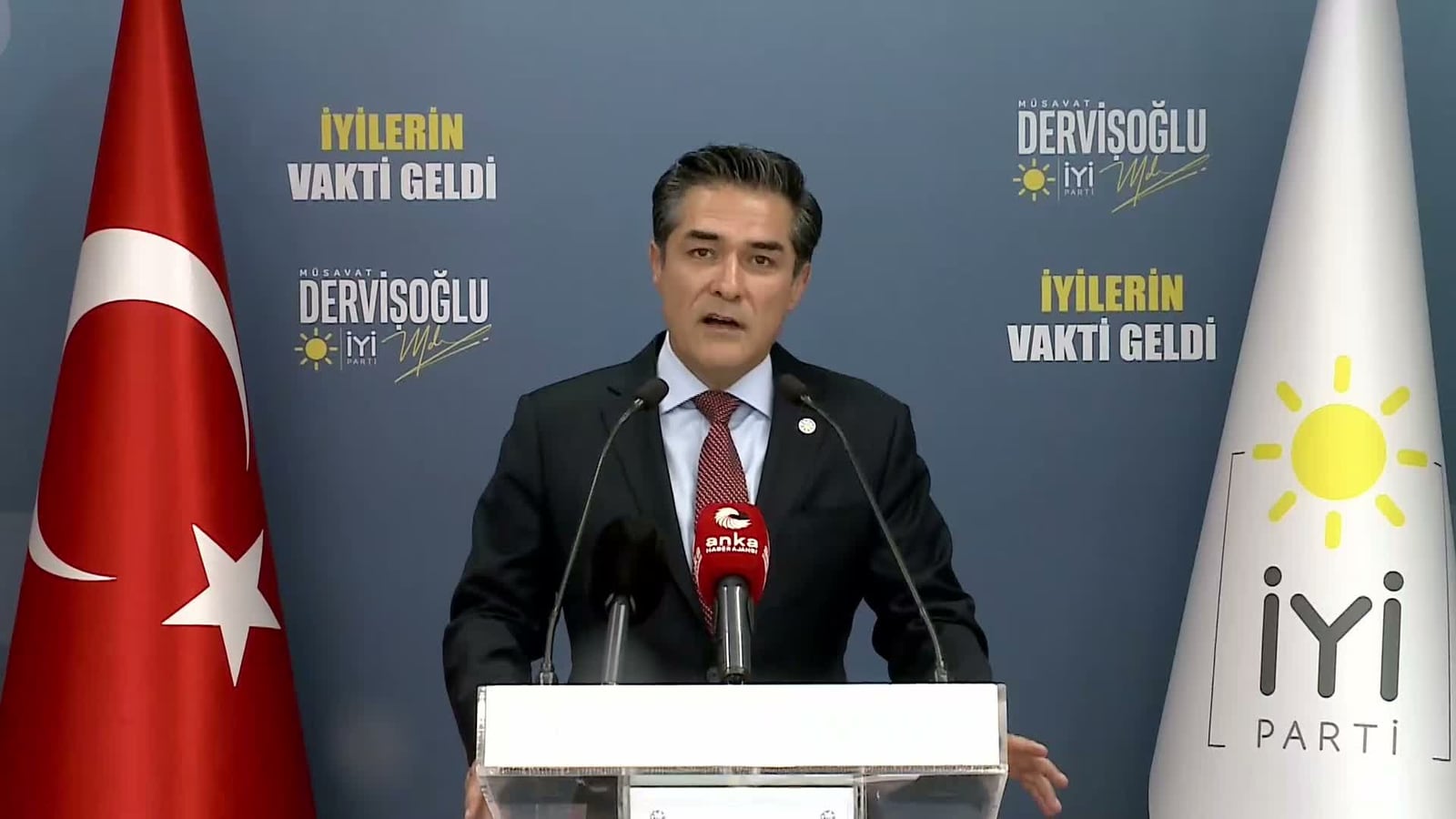 İYİ Partili Kavuncu: "Toplum adeta gizli bir el tarafından ikiye ayrılıyor"
