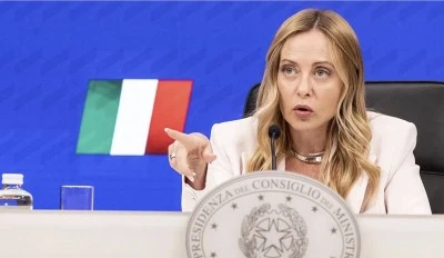 İtalya yabancı &ouml;ğrenci sayısını sınırlayacak, Burkayı yasaklayacak