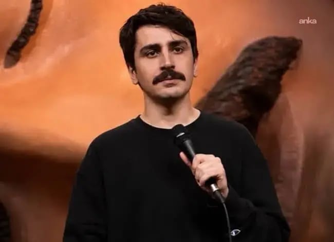 Komedyen Deniz G&ouml;ktaş hakkında &uuml;&ccedil; ayrı su&ccedil;tan iddianame: 12 yıla kadar hapis cezası istemi