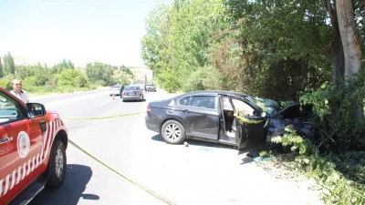 Malatya'da feci kaza! Evli &ccedil;ift &ouml;ld&uuml;, 3'&uuml; &ccedil;ocuk 4 yaralı