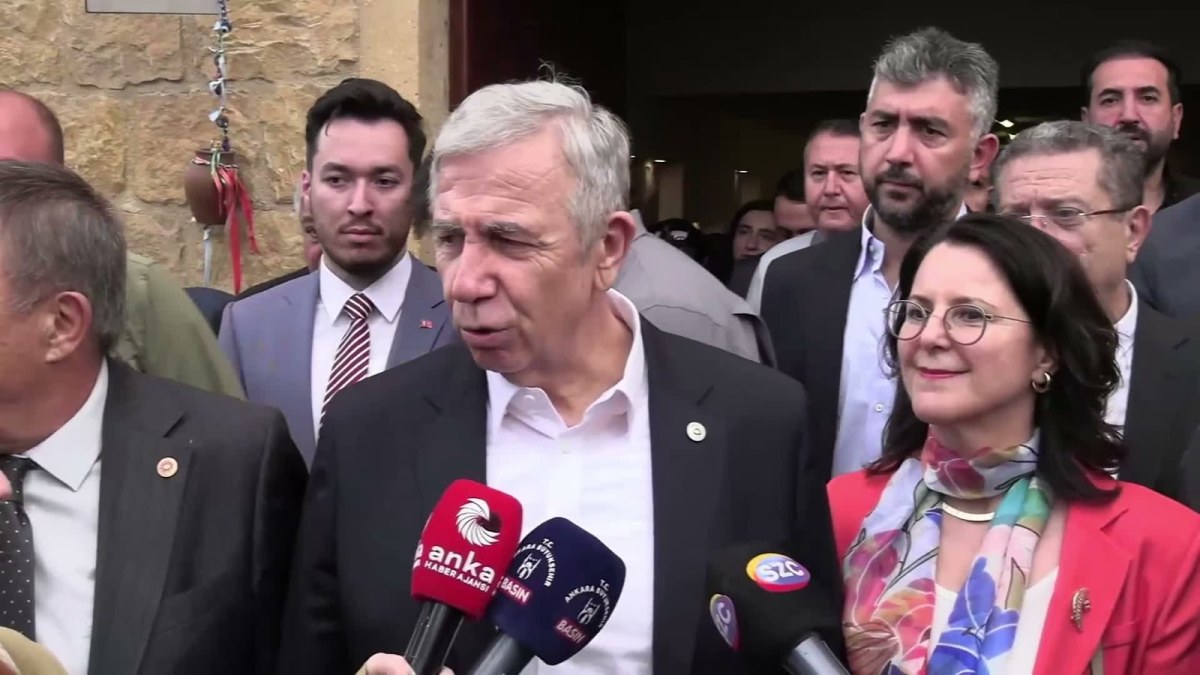 Mansur Yavaş: &Ouml;ncelikli olarak g&ouml;revimi s&uuml;rd&uuml;r&uuml;yorum