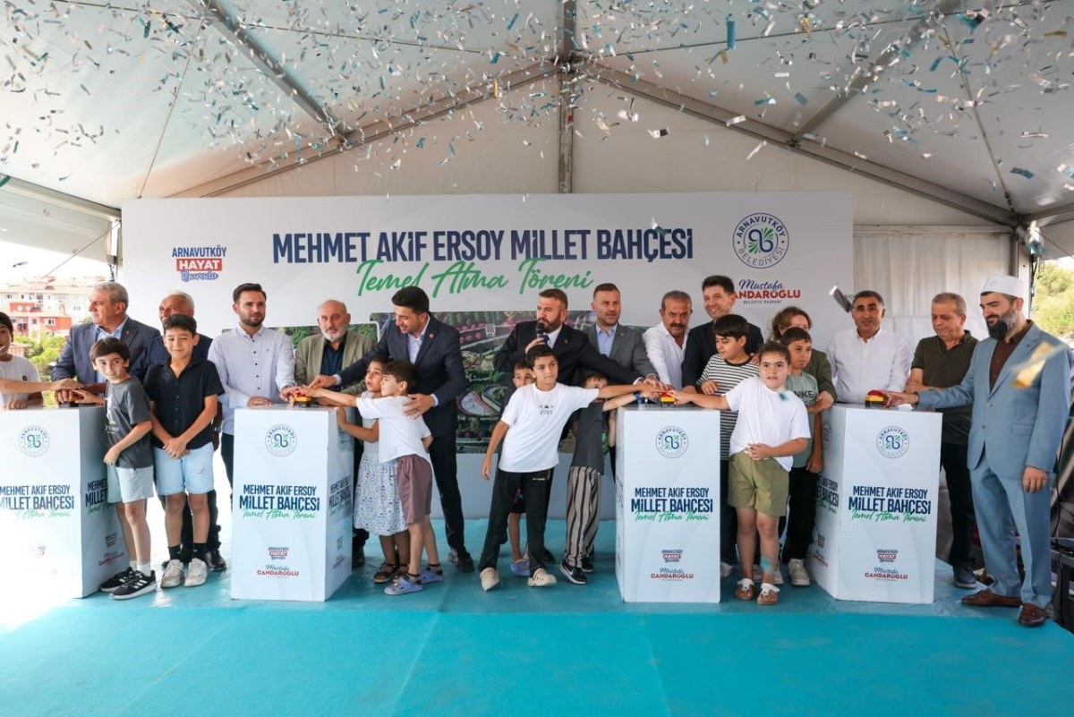 Mehmet Akif Ersoy Mahallesi dev millet bah&ccedil;esine kavuşuyor
