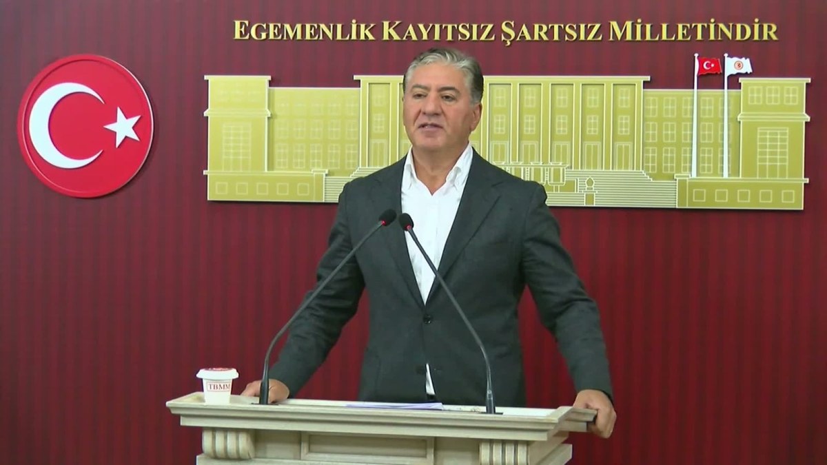 Murat Emir: "Fon krizinde ka&ccedil;ırılan parayı gizlemek i&ccedil;in sosyal medya hesaplarını engellediler"
