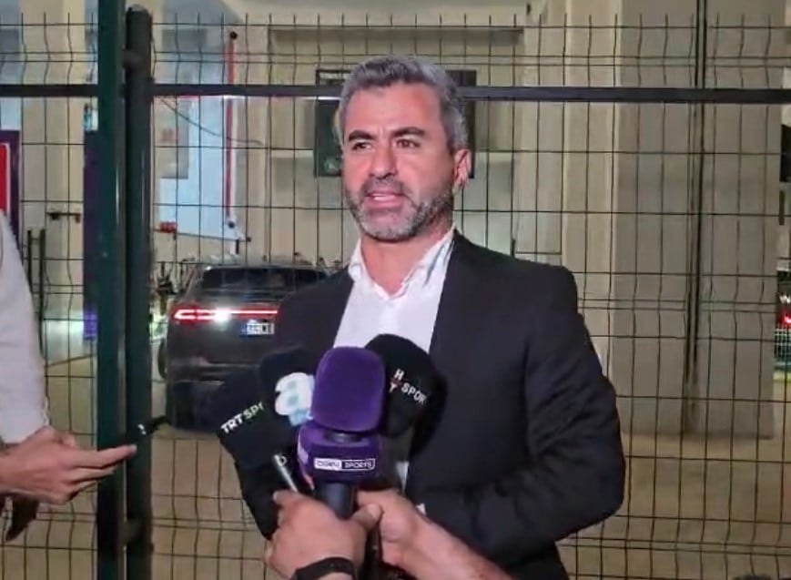 Nahit Eren: "Bug&uuml;n lider olduk ama i&ccedil;imiz rahat değil"