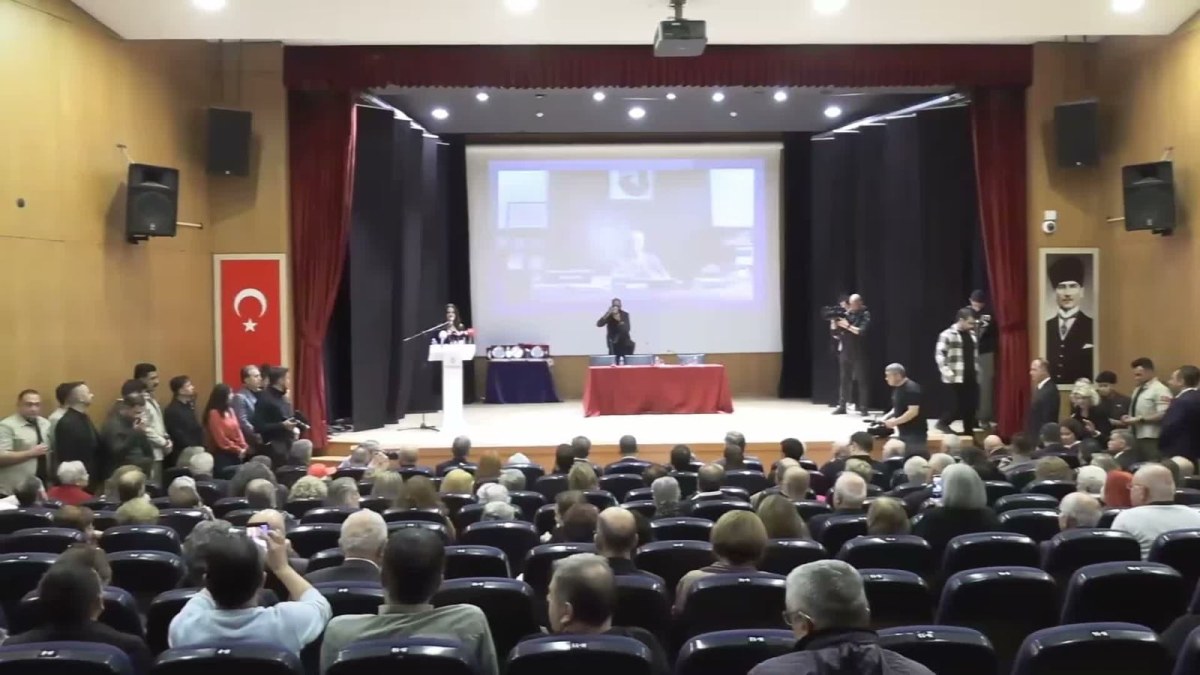 &Ouml;zg&uuml;r &Ouml;zel: Dil Bayramımız kutlu olsun