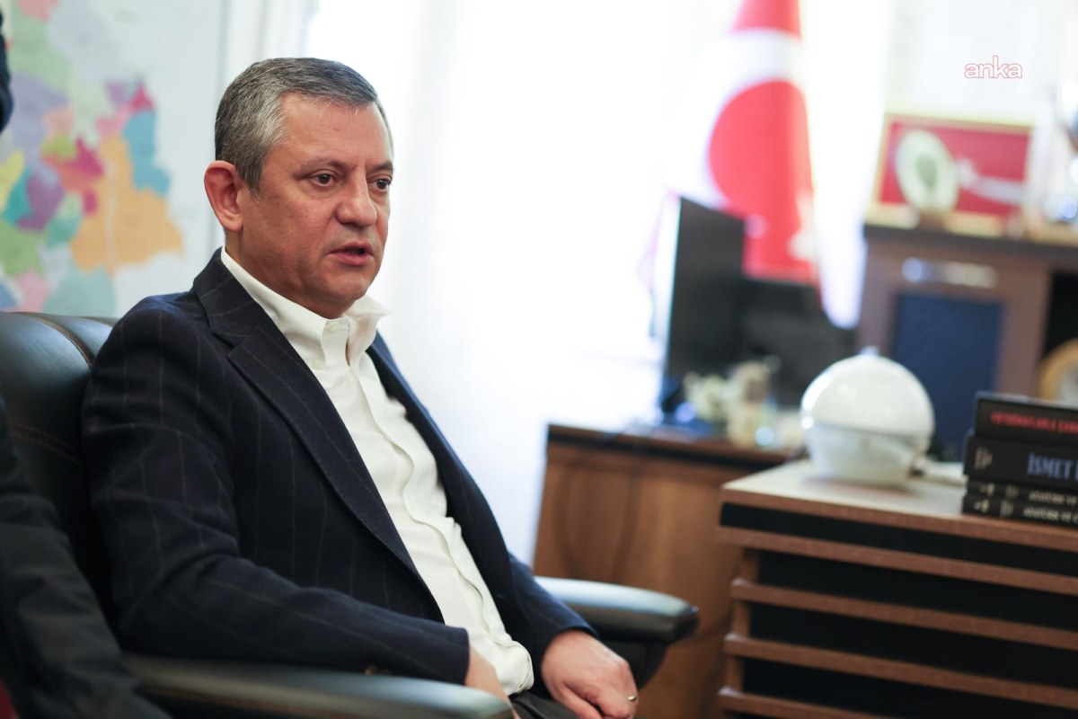 &Ouml;zg&uuml;r &Ouml;zel: &ldquo;Fon krizi konusundaki kanun teklifimizi t&uuml;m partilerle g&ouml;r&uuml;şeceğiz&rdquo;
