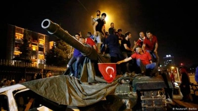 Pensilvanya'dan y&ouml;netilen ihanetin mezarı: "T&uuml;rk iman dolu g&ouml;ğ&uuml;s&uuml;"